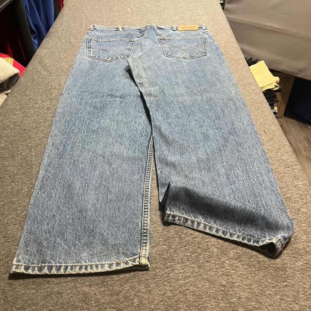 Levis 550 Relaxed Fit Tapered Leg Jeans Medium Wash Blue 38x32 Mens Denim